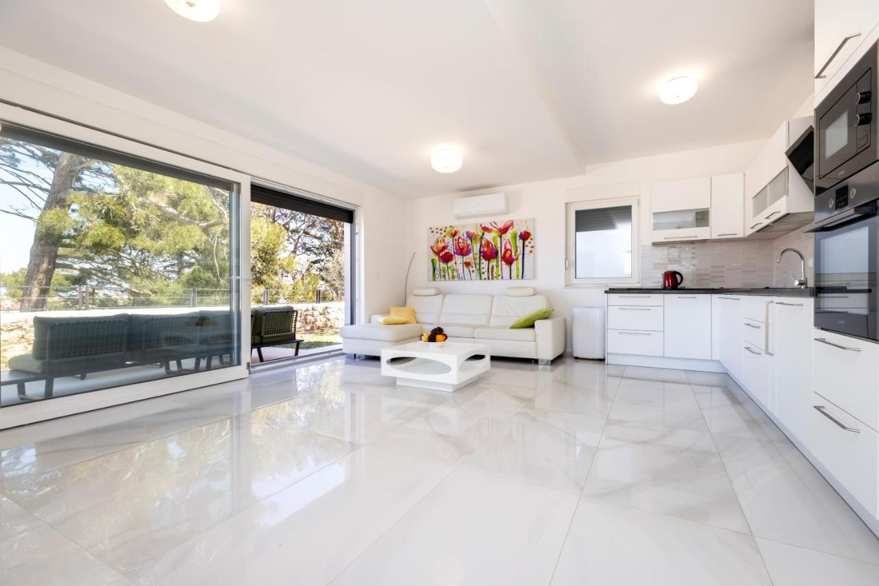 Apartments Olea Mali Lošinj Екстериор снимка