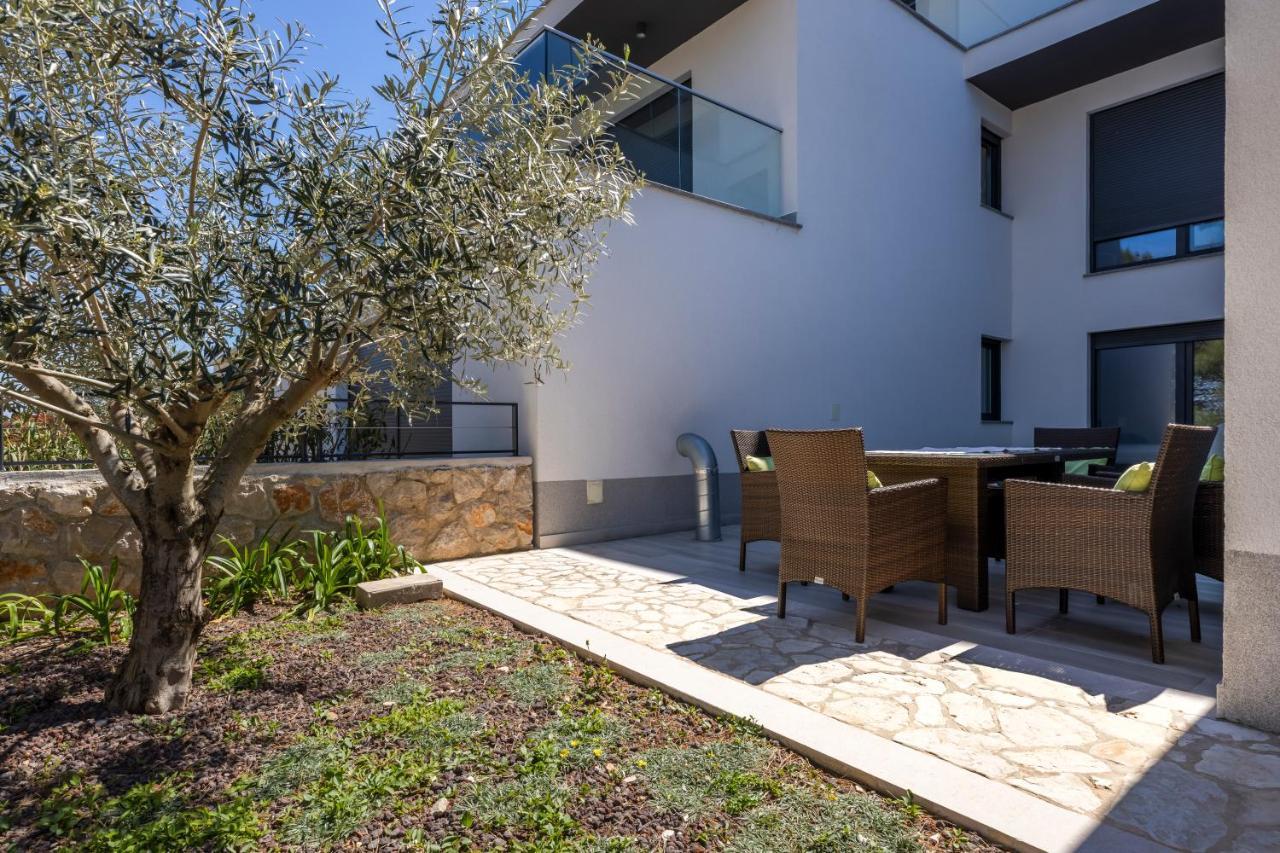 Apartments Olea Mali Lošinj Екстериор снимка